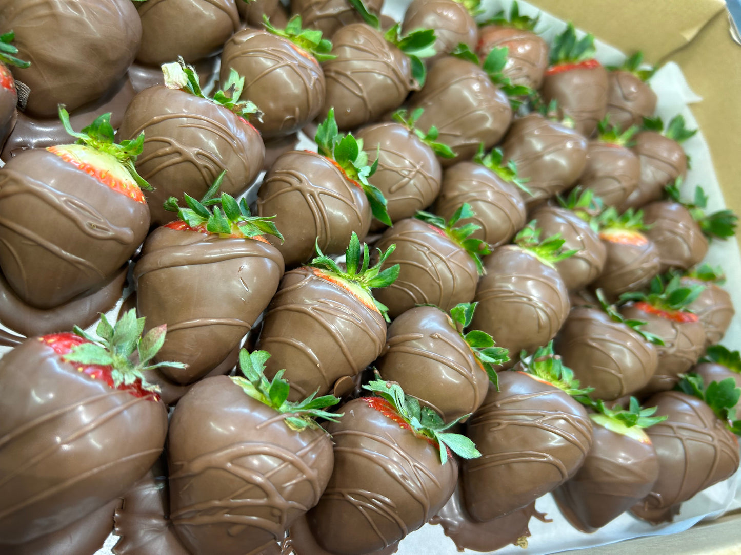 Chocolate dipped Strawberries 10 pack