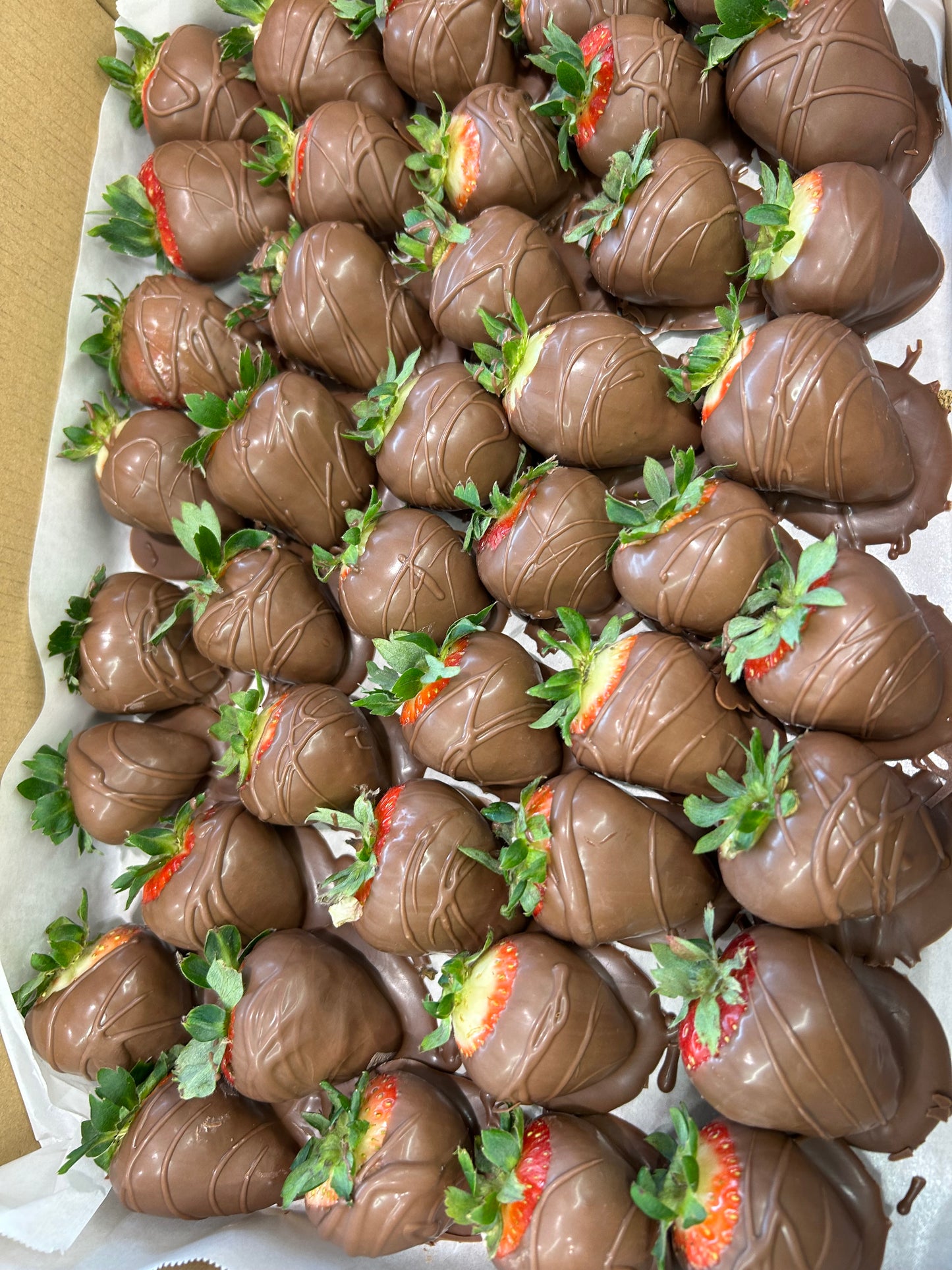 Chocolate dipped Strawberries 10 pack