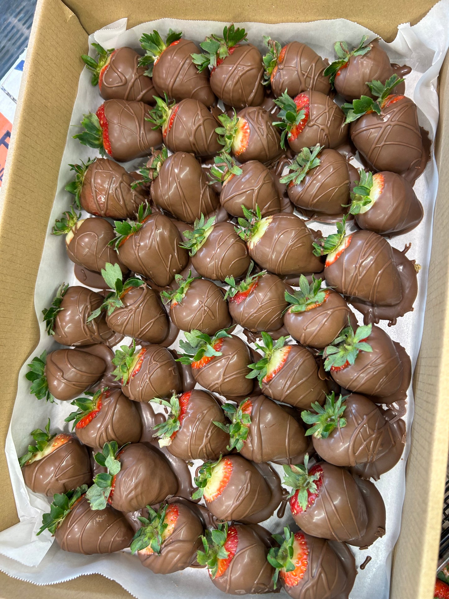 Chocolate dipped Strawberries 10 pack