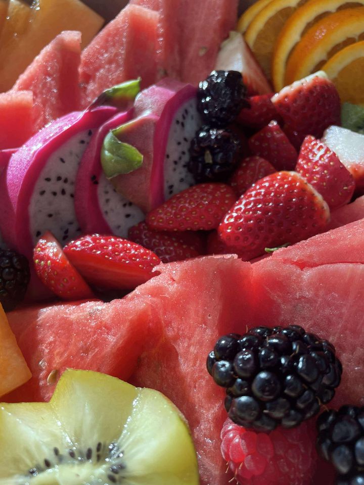 Seasonal Fruit Platter